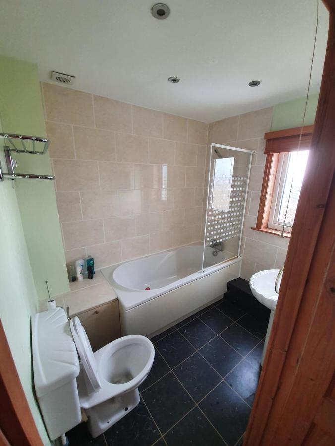 Taigh Nam Piobaireach Apartamento Balivanich Exterior foto
